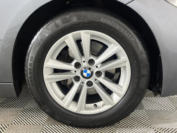 2018-BMW-3-Series-320d-Auto image:4