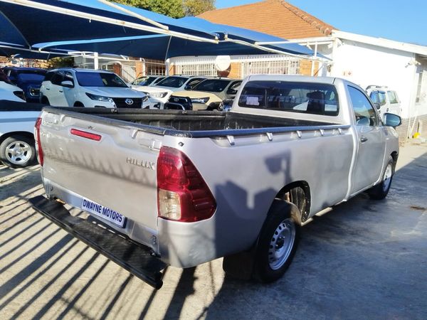 2019-Toyota-Hilux-20-VVTi-Single-Cab image:4