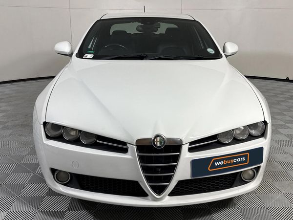 2012-Alfa-Romeo-159-32-Q4-Distinctive image:13