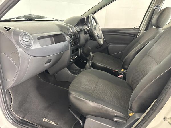 2019-Nissan-NP200-16 image:6