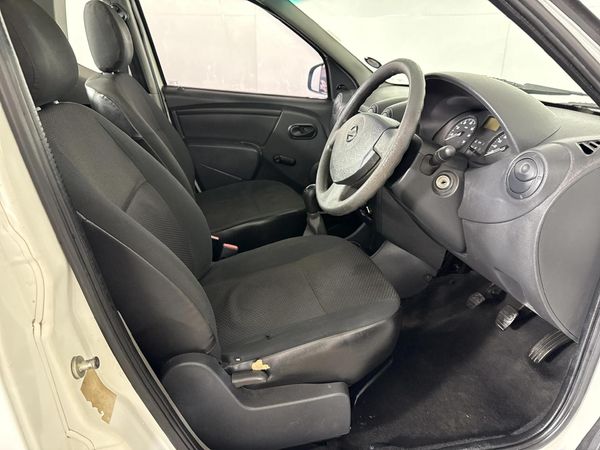 2019-Nissan-NP200-16 image:7