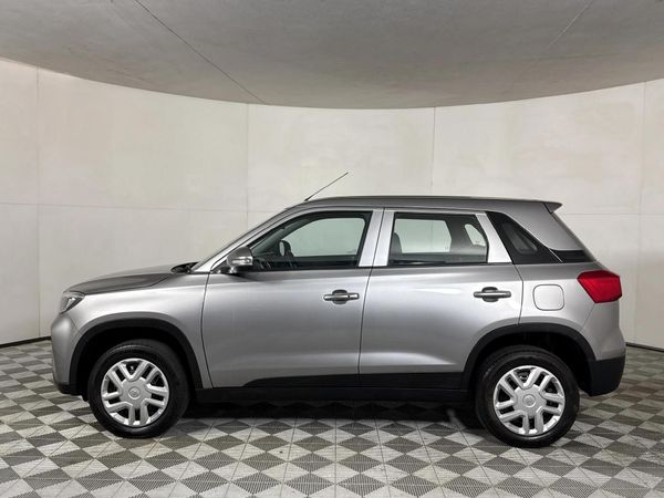 2021-Toyota-Urban-Cruiser-15-Xi image:15