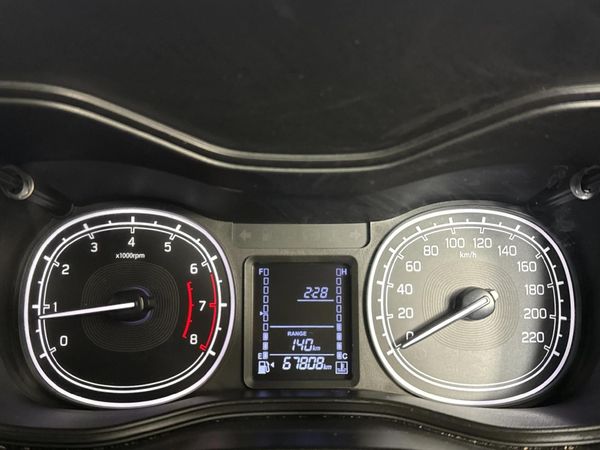 2021-Toyota-Urban-Cruiser-15-Xi image:2
