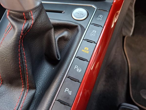 2025-Volkswagen-Polo-20-GTI-Auto-147kW image:6