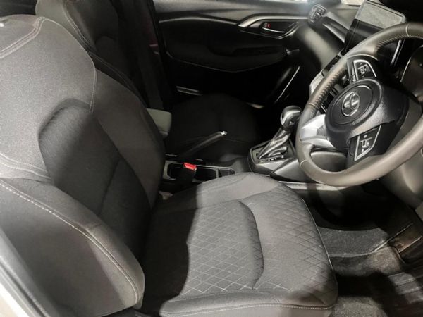 2026-Toyota-Urban-Cruiser-15-XR-Auto image:4