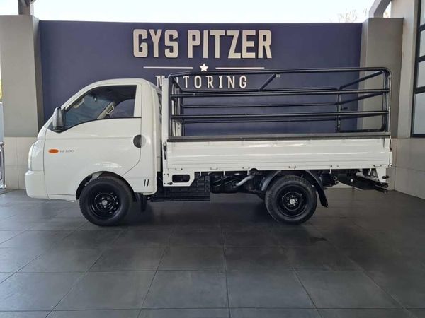 2023-Hyundai-H100-Bakkie-26D-Dropside image:1