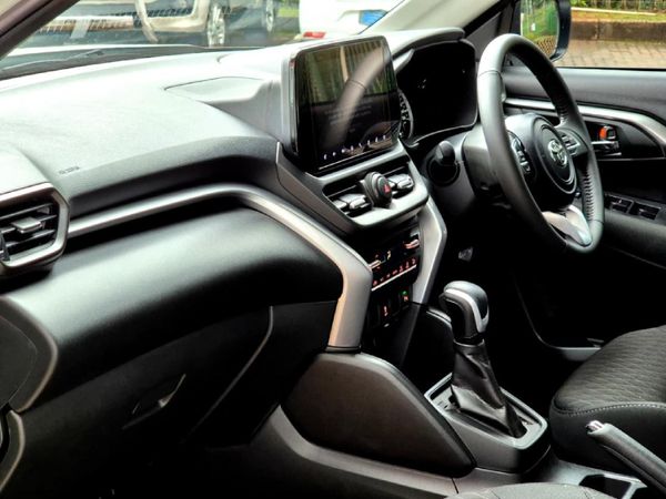 2026-Toyota-Urban-Cruiser-15-XR-Auto image:10