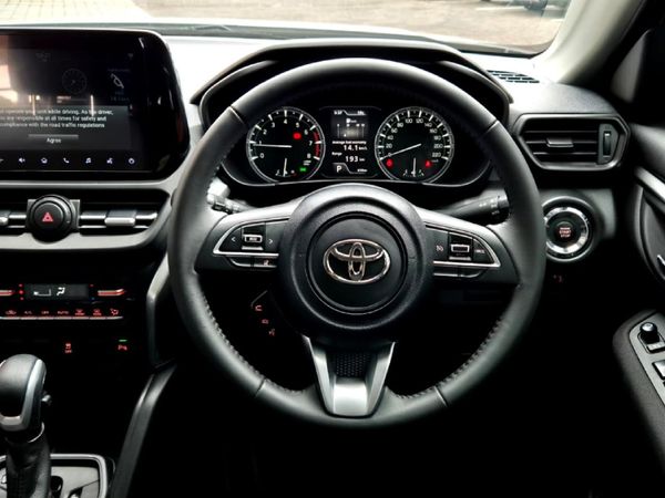 2026-Toyota-Urban-Cruiser-15-XR-Auto image:15