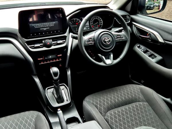 2026-Toyota-Urban-Cruiser-15-XR-Auto image:18