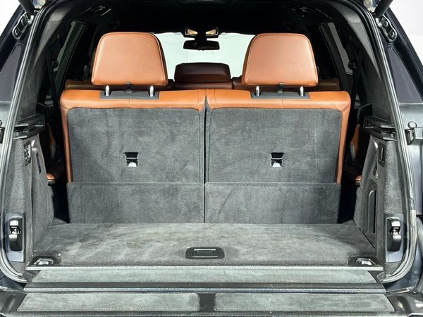 2019-BMW-X7-xDrive30d-Design-Pure-Excellence image:13