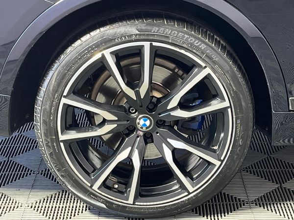 2019-BMW-X7-xDrive30d-Design-Pure-Excellence image:7