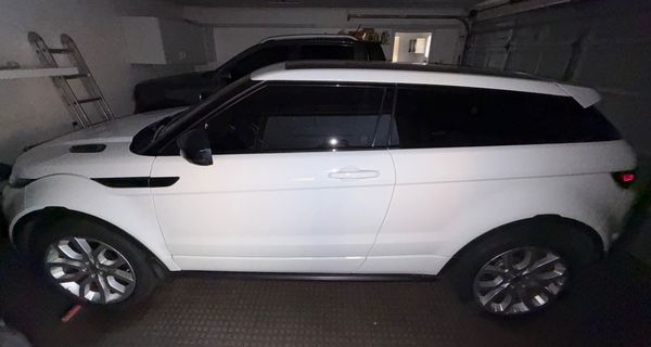 2015-Land-Rover-Range-Rover-Evoque-22-SD4-Dynamic-Coupe image:4