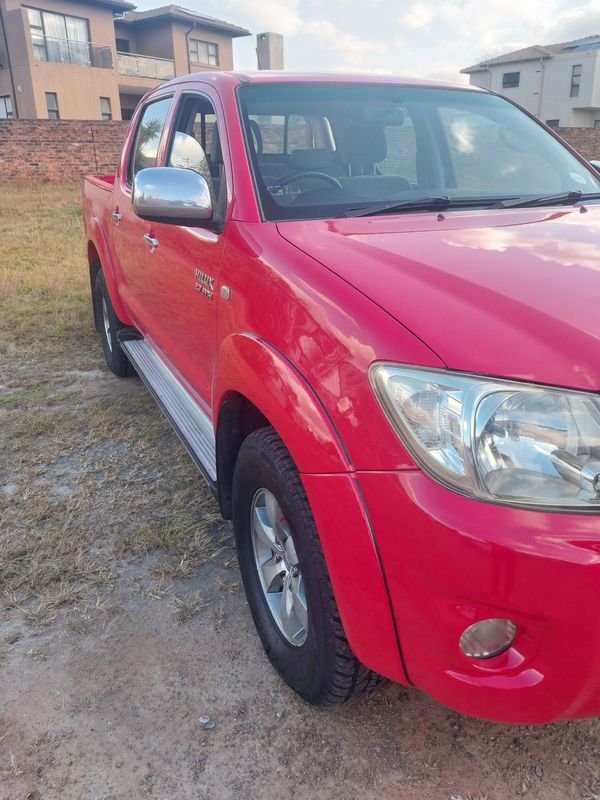 2009-Toyota-Hilux-27-VVTi-Raider-Raised-Body-Double-Cab image:2