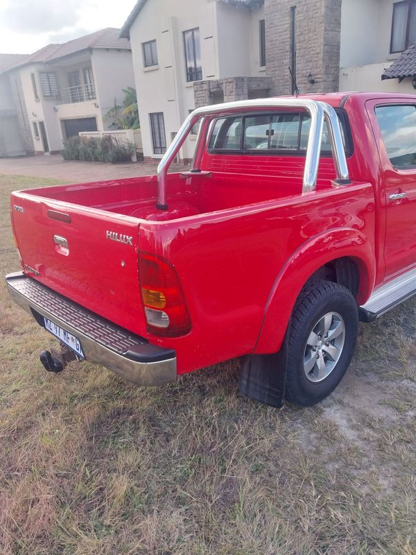 2009-Toyota-Hilux-27-VVTi-Raider-Raised-Body-Double-Cab image:3
