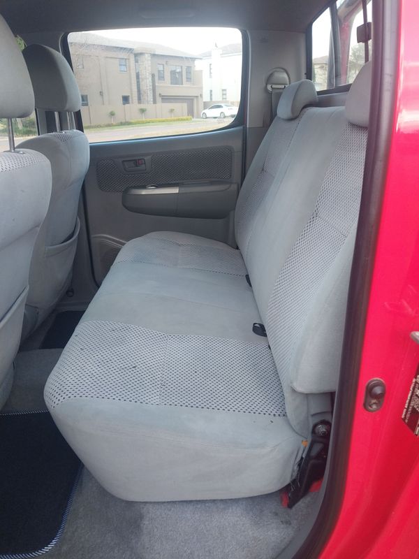 2009-Toyota-Hilux-27-VVTi-Raider-Raised-Body-Double-Cab image:5