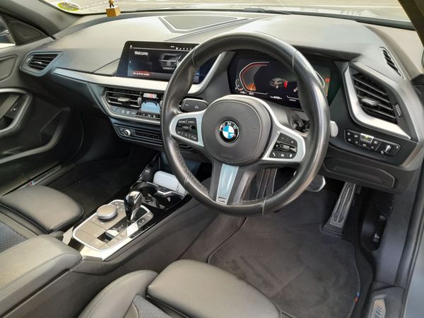 2022-BMW-1-Series-118i-Mzansi-Edition-Auto image:3