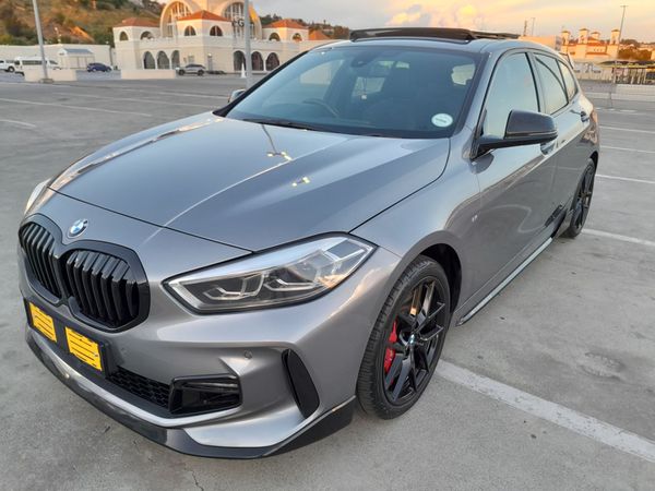 2022-BMW-1-Series-118i-Mzansi-Edition-Auto image:8