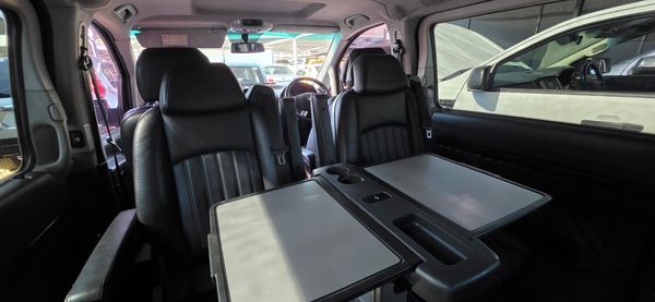 2013-Mercedes-Benz-Viano-30-CDI-Avantgarde-Auto image:6