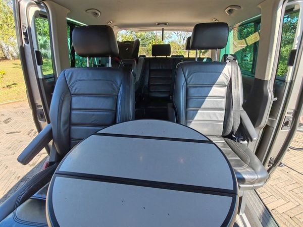 2016-Volkswagen-Caravelle-T6-20-BiTDI-Comfortline-Auto image:11