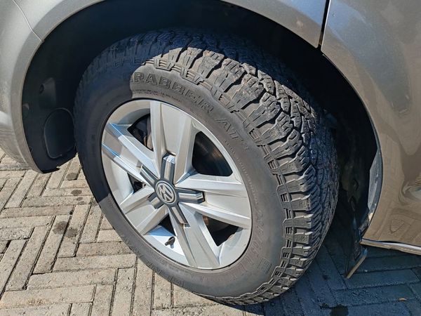 2016-Volkswagen-Caravelle-T6-20-BiTDI-Comfortline-Auto image:4