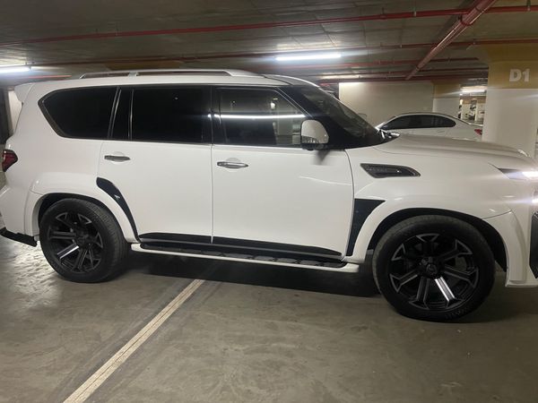 2023-Nissan-Patrol-56-V8-Tekna image:2