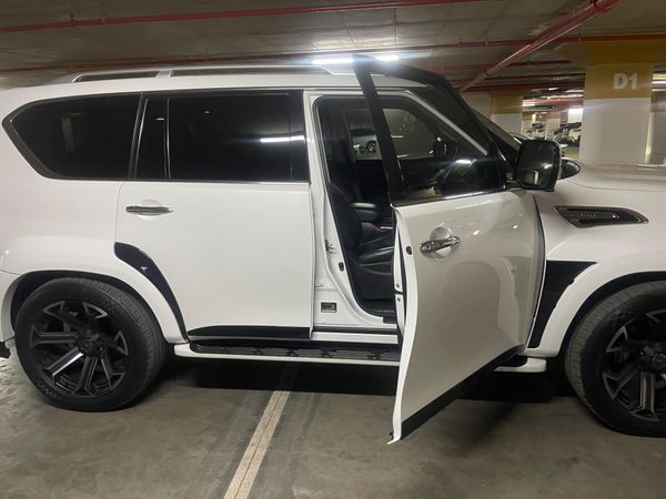 2023-Nissan-Patrol-56-V8-Tekna image:6