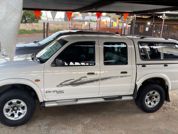 2001-Mazda-BT-50-2500-TDI-SLE-Drifter-4x2-Double-Cab image:1