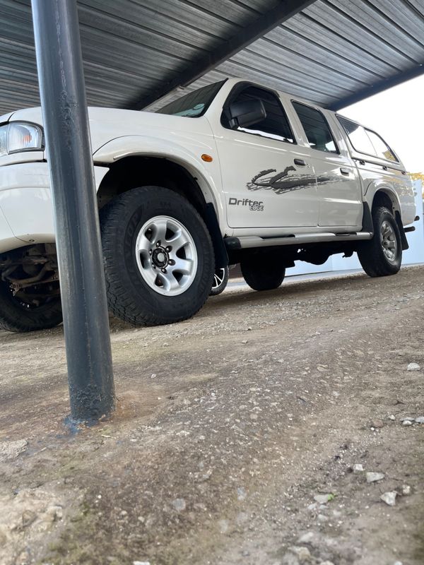 2001-Mazda-BT-50-2500-TDI-SLE-Drifter-4x2-Double-Cab image:7