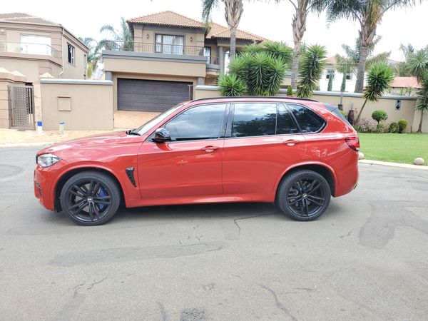 2016-BMW-X5-M image:1