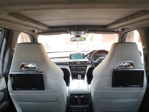 2016-BMW-X5-M image:8