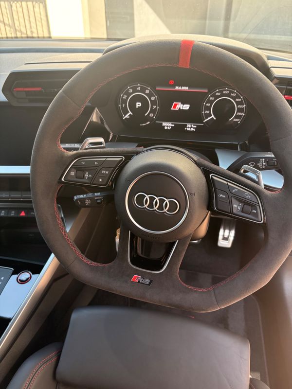 2023-Audi-RS3-Sportback-Quattro-Auto image:9