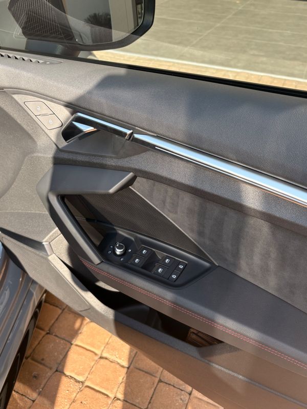 2023-Audi-RS3-Sportback-Quattro-Auto image:13