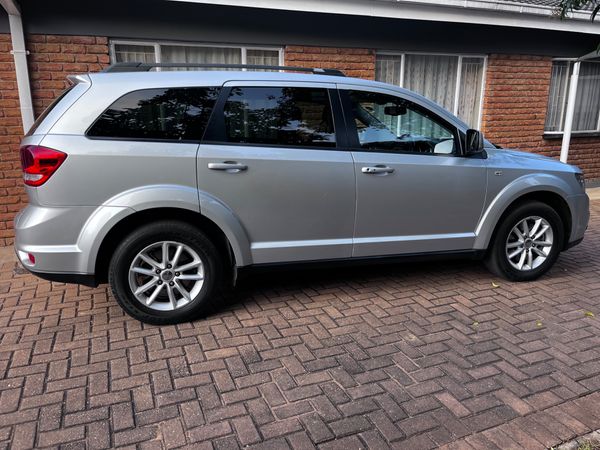 2015-Dodge-Journey-36-V6-SXT-Auto image:2