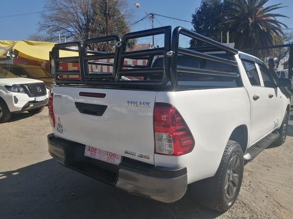 2020-Toyota-Hilux-24-GD-6-Raised-Body-SRX-Double-Cab image:6