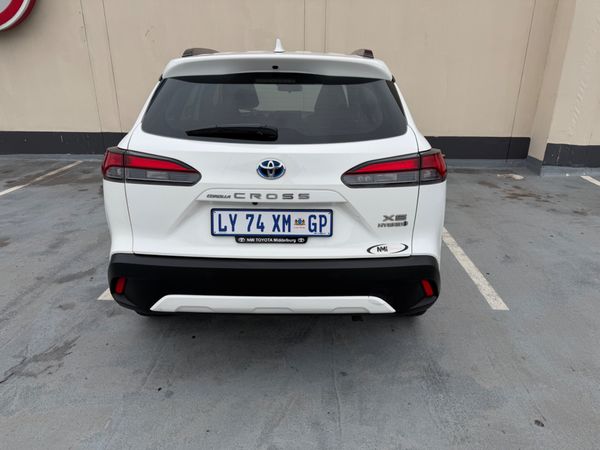 2024-Toyota-Corolla-Cross-18-XS-Hybrid image:3