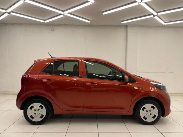 2023-Kia-Picanto-10-Street image:7