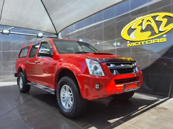 Used Isuzu KB 300D-Teq Double-Cab LX for sale in Gauteng - Cars.co