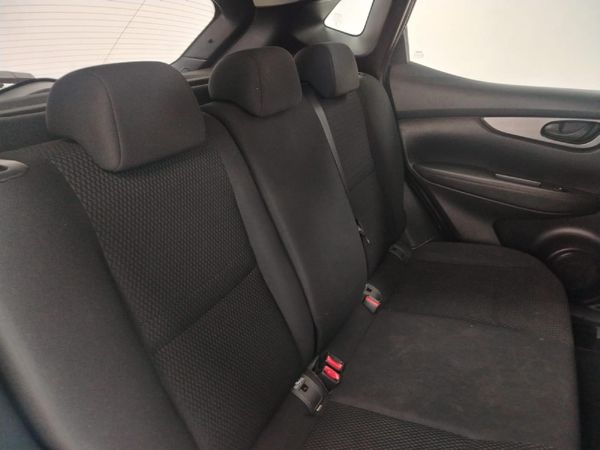 2019-Nissan-Qashqai-12T-Visia image:10