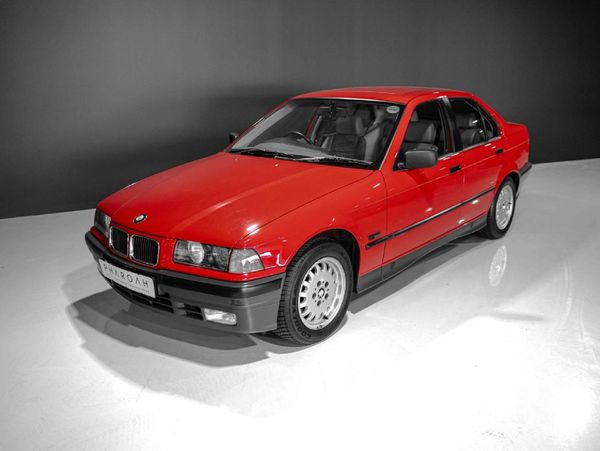 BMW E36: A Timeless 3 Series Classic!