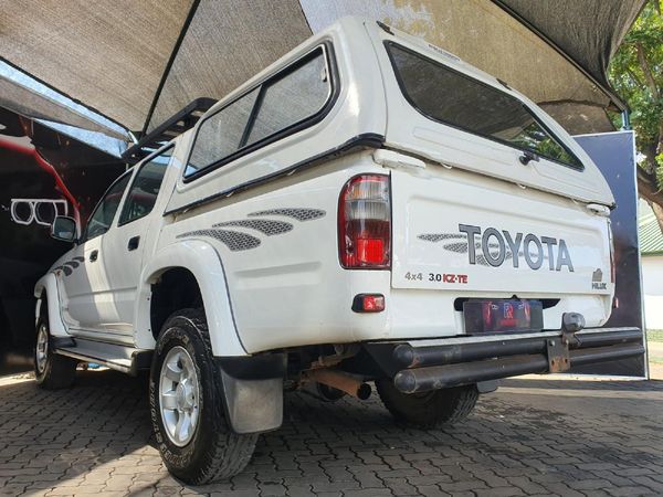 Used Toyota Hilux 3.0 KZ-TE Raider 4x4 Double-Cab for sale in