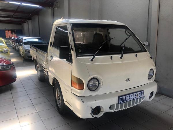 Used Hyundai H100 Bakkie 2.6i D for sale in Gauteng - Cars.co.za (ID ...