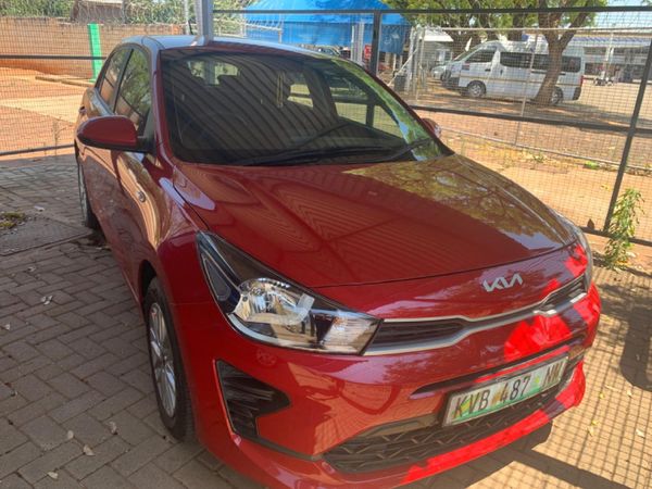 Used Kia Rio 1.4 LS 5-dr Auto for sale in Limpopo - Cars.co.za (ID ...