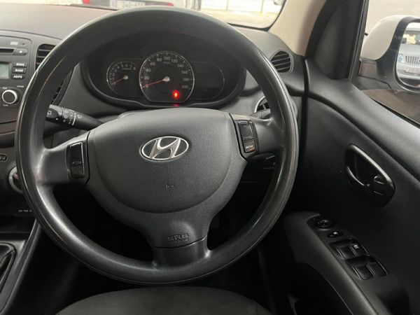 2016-Hyundai-i10-11-GLS-Motion image:12