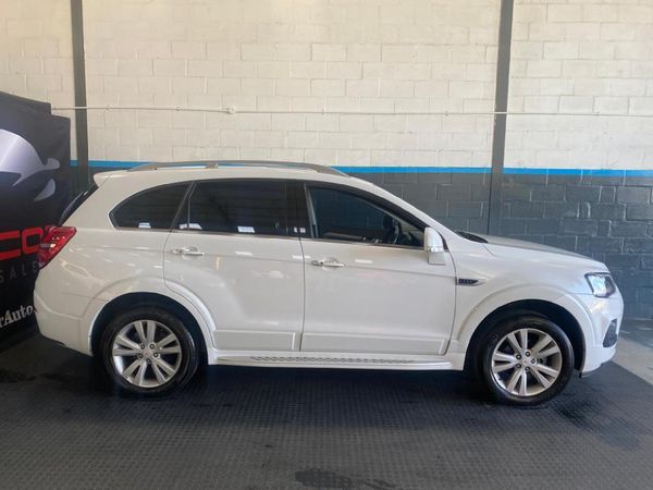 Used Chevrolet Captiva 2.4 LT Auto for sale in Western Cape