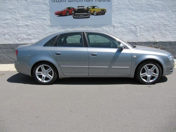 2005-Audi-A4-32-FSI-quattro-Auto image:1