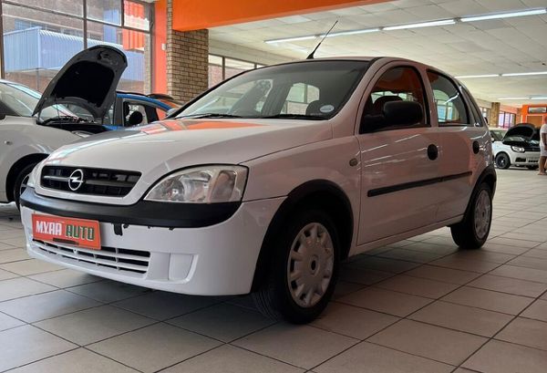 Used Opel Corsa 1.4i Club for sale in Western Cape