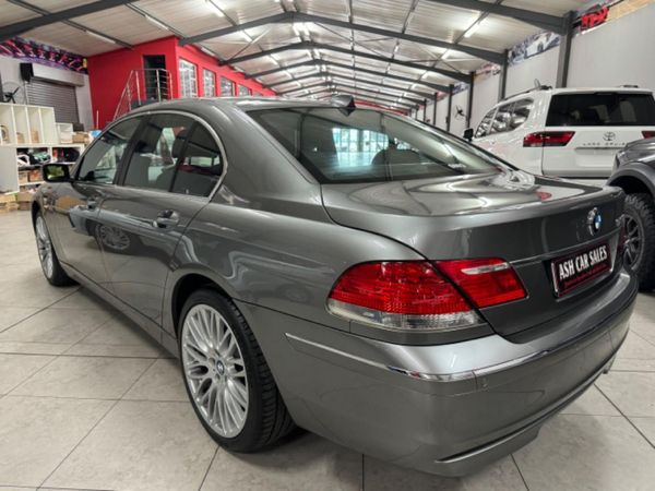2006-BMW-7-Series-750i image:3