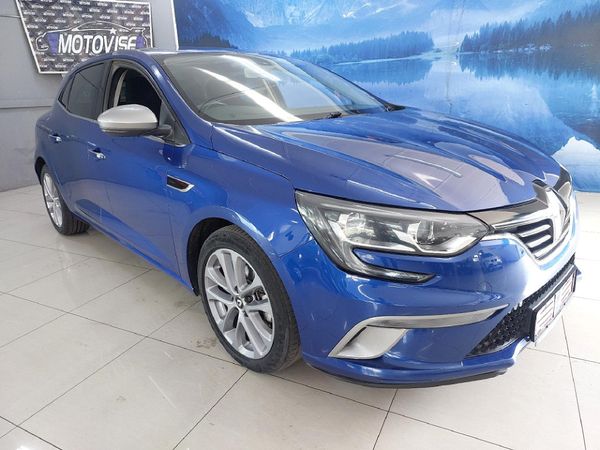 Renault Megane IV technical specifications and fuel consumption —