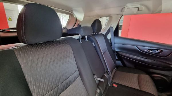 2021-Nissan-X-Trail-25-Acenta-4x4-Auto image:11