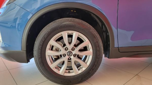 2021-Nissan-X-Trail-25-Acenta-4x4-Auto image:15